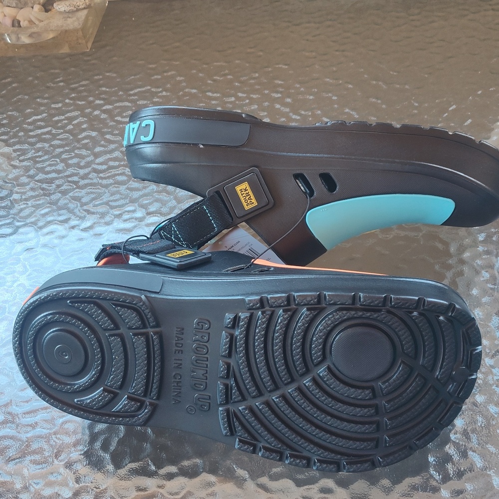 South Park Men's Clog Sandals - Picture 13 of 16